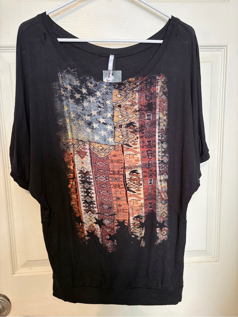 Black Short Sleeve Tee with Rustic American Flag Graphic - Picture 6 of 8